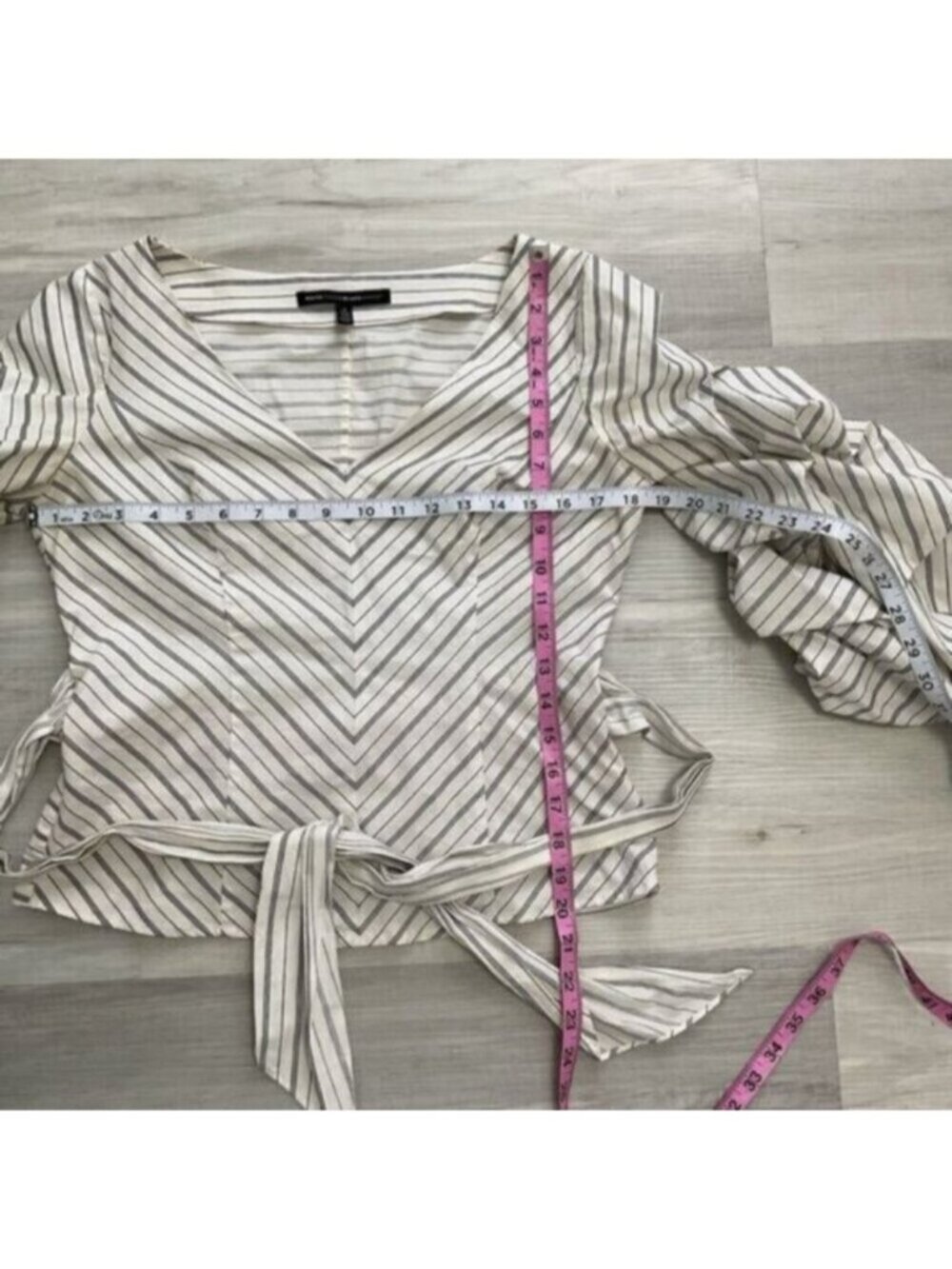 White House Black Market Stripe Wrap Blouse Size 6 Ruffle Sleeve Tie Front Top - Picture 7 of 12